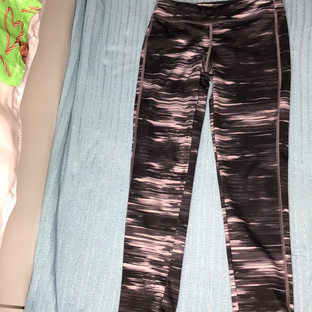 Old navy active wear for kids/preteen